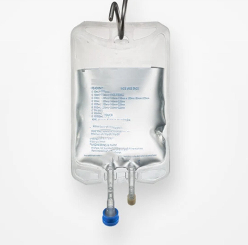 Sacchetto per infusione di PVC vuoto per uso medico con soluzione salina normale, sacchetto per gocciolare di cloruro di sodio 100 ml 250 Cc 500cc, sacchetto per infusione di PVC a due porte IV
