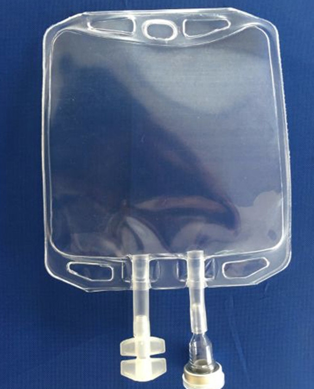 100 ml 250 ml 500 ml 1000 ml 2000 ml 5000 ml Sacchetto monouso in PVC IV Sacchetto di trasfusione sacchetto di infusione in PVC IV