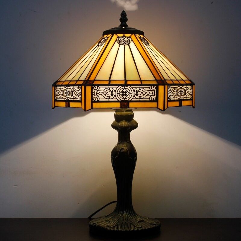 Lampada da tavolo vintage da 30 cm per hotel europeo Bar Camera da letto Soggiorno Dormitorio Hotel Lampada da tavolo in vetro colorato a LED fatta a mano
