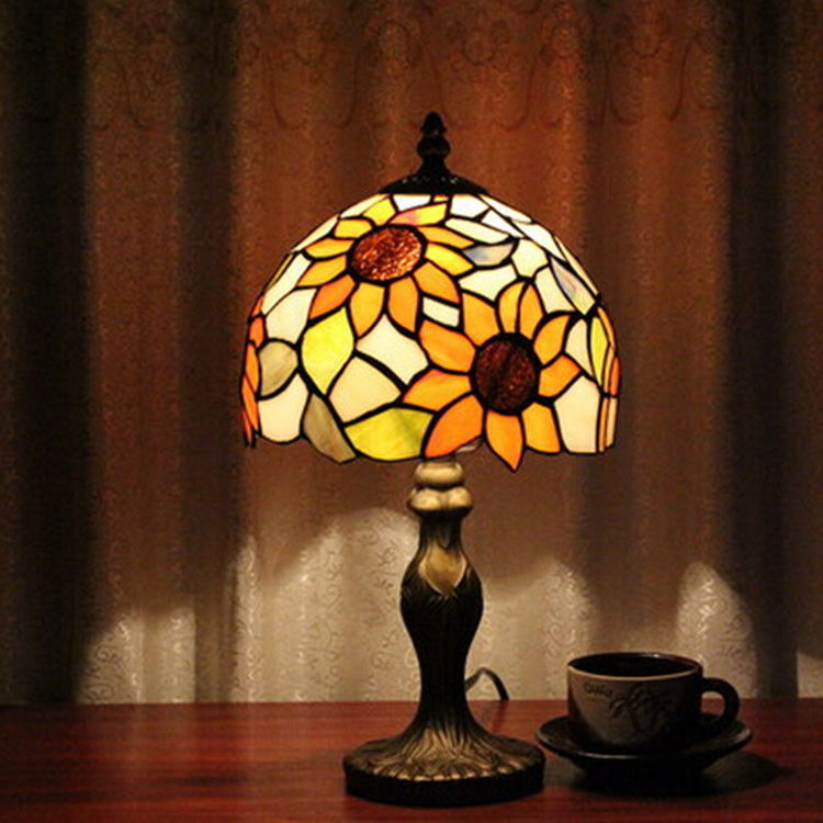 SunFlower Decorazione romantica Camera di lettura fatta a mano Lavoro Casa Ufficio Lampada da scrivania turca Lampada di mosaico Lampada da tavolo di vetro